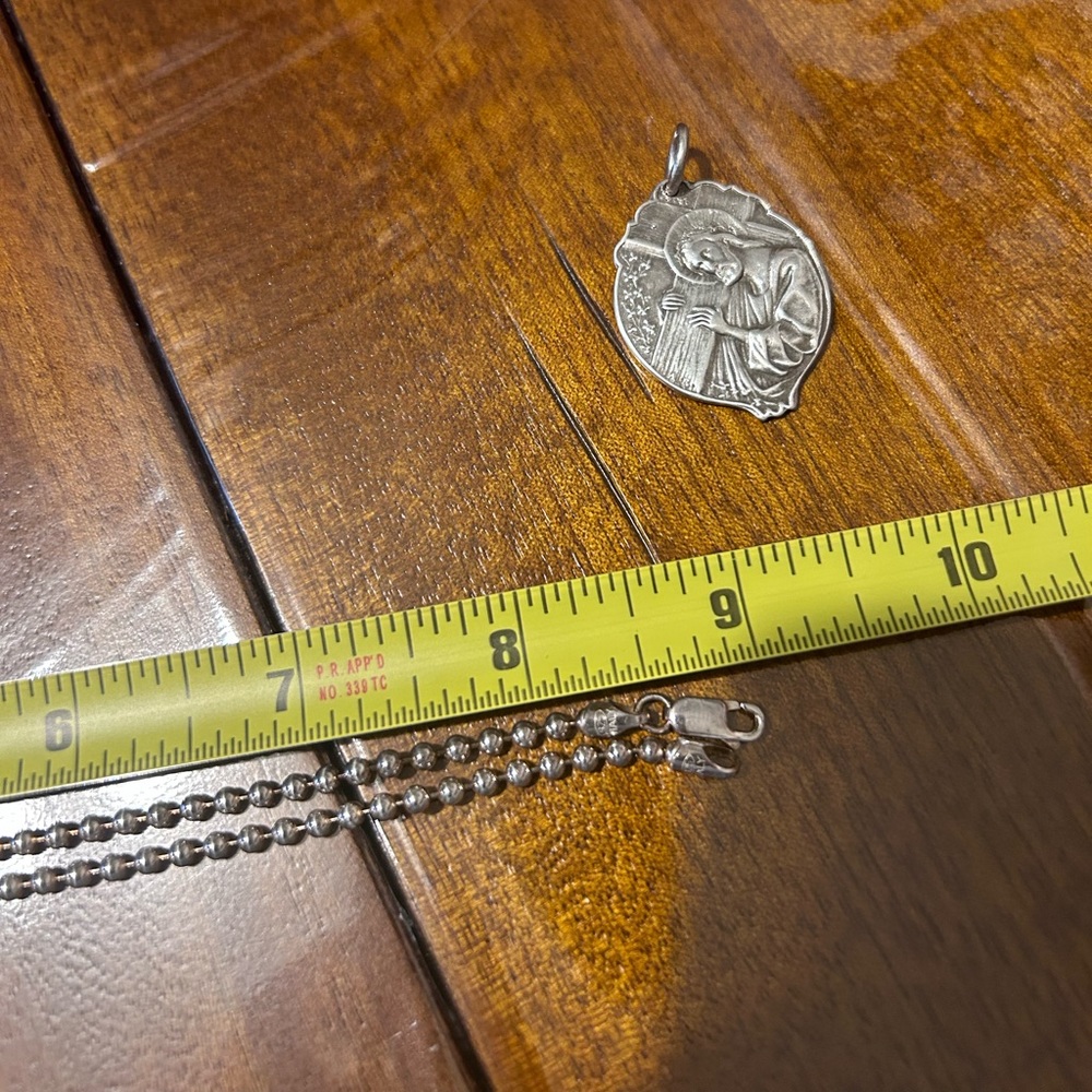 Religious necklace - Picture 6 of 7